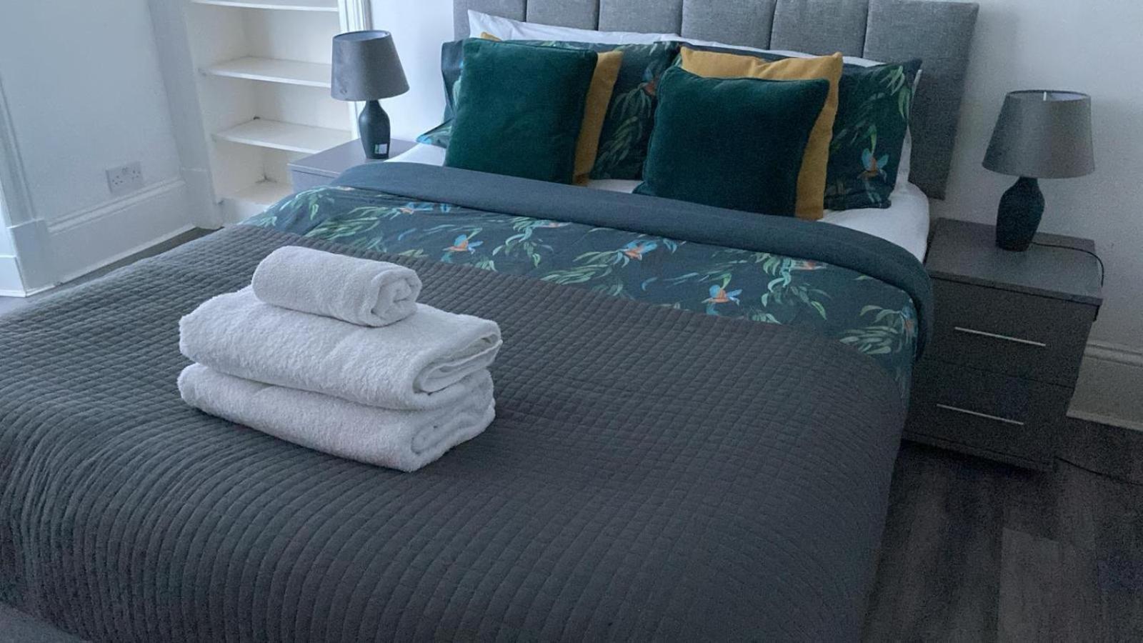 Bright & Stylish Apartment Dundee Luaran gambar