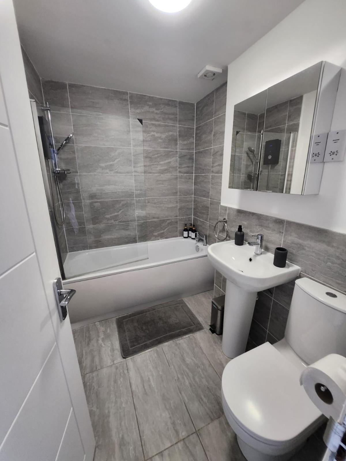 Bright & Stylish Apartment Dundee Luaran gambar